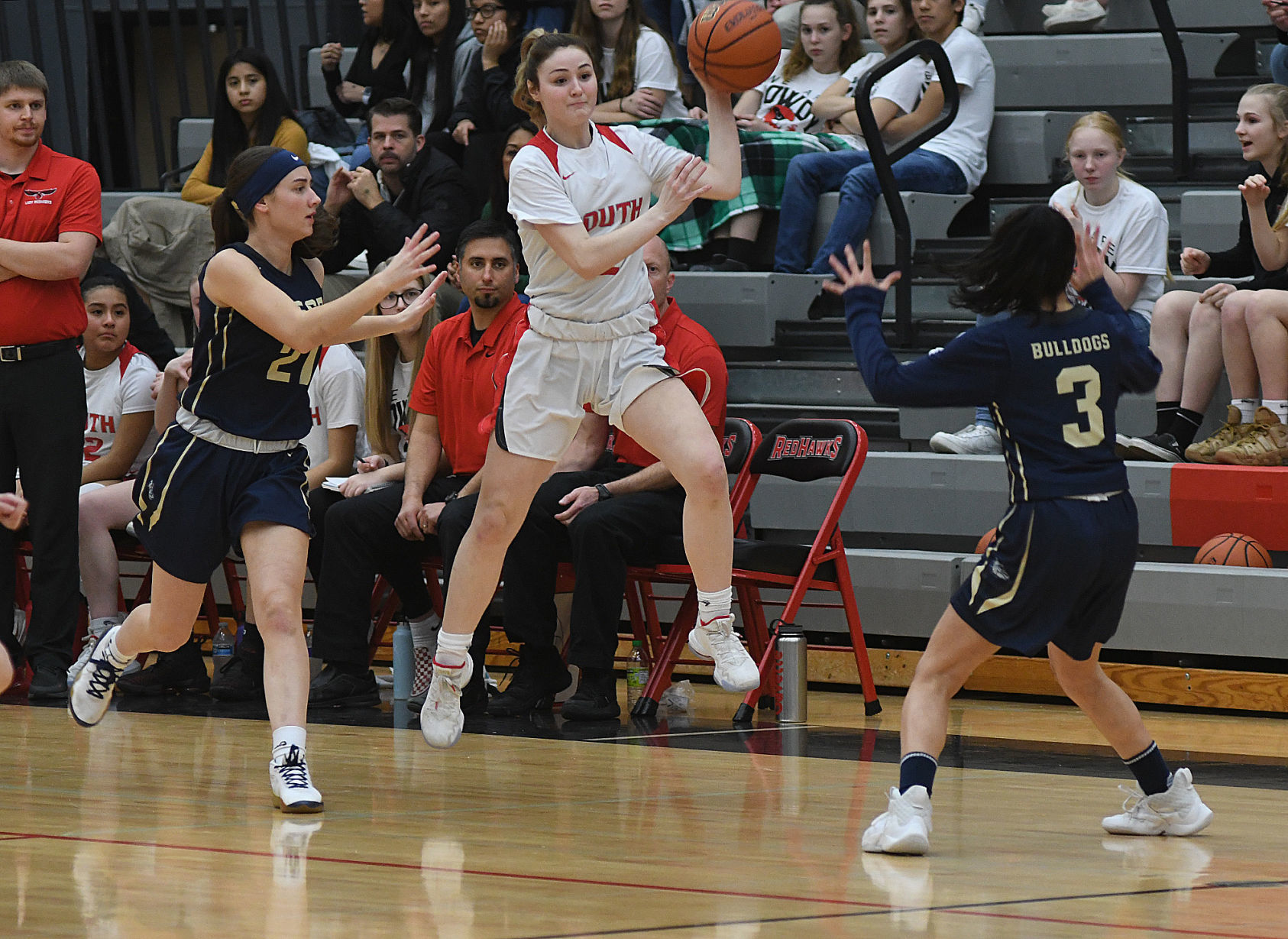 Bulldogs vs RedHawks Girls13